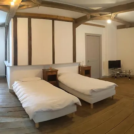 Holiday home Le Logis De Louis - Savin Saint-Savin (Vienne)